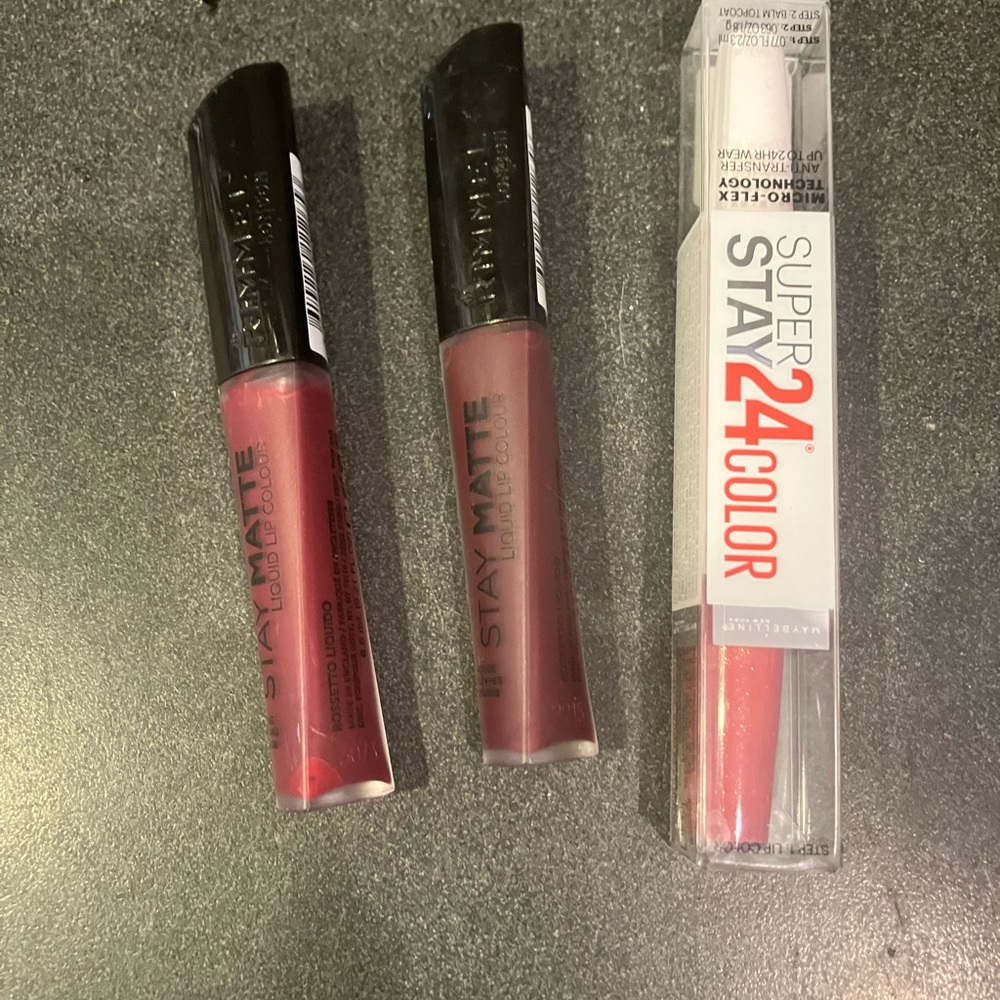 Three all day lips